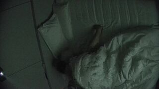 大学城 10-18 超长视频 拍到一对完美炮搭子 男的胖女的靓 丝袜破坏 边做边自己拍 女的有点像单依纯.