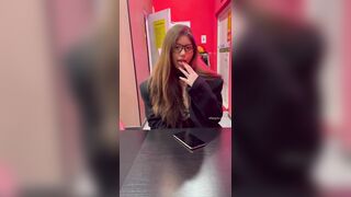 推特高颜值淫荡美乳网红尤物 【oOooo】 超喜欢室外露出的妹子7