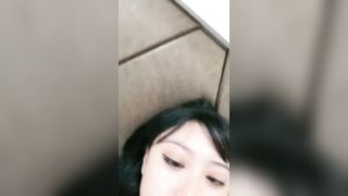 推荐 颜值嫩妹【小妲姬呀】大眼甜妹，魅魔体制，除了逼黑点其他完美，道具自插，掰逼展示7