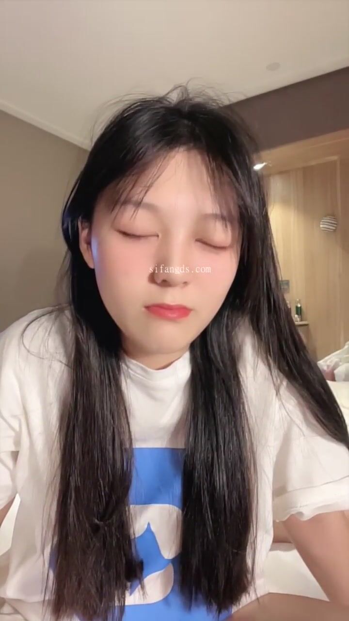 天花板双胞胎“极品浪浪”服侍大佬~激烈车轮战~超级淫乱