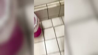 大神潜入高中女厕全景偷拍多位漂亮学妹❤️各种粉嫩的美鲍鱼完美展示