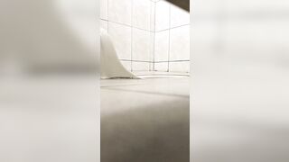 大神潜入高中女厕全景偷拍多位漂亮学妹❤️各种粉嫩的美鲍鱼完美展示2