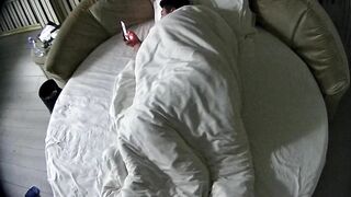 情趣台 11-27 妓女小少妇被花臂胖男人点单 少妇翘臀上下抽动 把男人爽得双手无措 翻身拉过来直接狠操