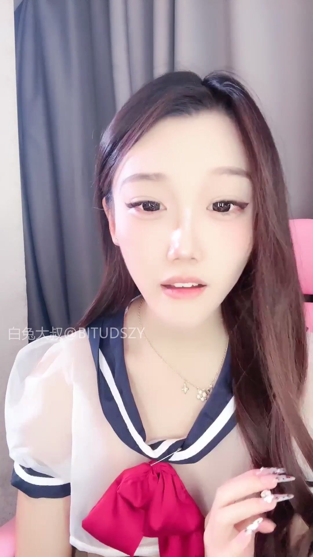 神级女神【董小姐】高端女神！模特身材~裸舞~道具自慰~白浆直流！