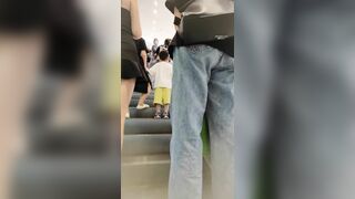 精品推荐 步行街拍抄底大神『KXCD』系列合集第9季20V 专挑年轻好看质量高的小姐姐