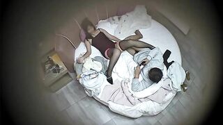 上帝视角 11-30 情侣玩得花呀 高跟丝袜都是弟弟 男人穿丁字裤见过 还打脸 时刻拍照记录美好瞬间1