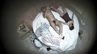 上帝视角 11-30 情侣玩得花呀 高跟丝袜都是弟弟 男人穿丁字裤见过 还打脸 时刻拍照记录美好瞬间2