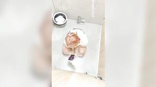 路边公厕全景偷拍几位美女 各种极品鲍鱼