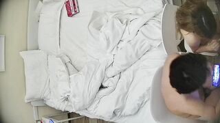 12-16流出酒店偷拍连续几天入住年轻情侣爱喝酒的呆萌美女宿醉未醒裸奔吵架崩溃大哭完整版