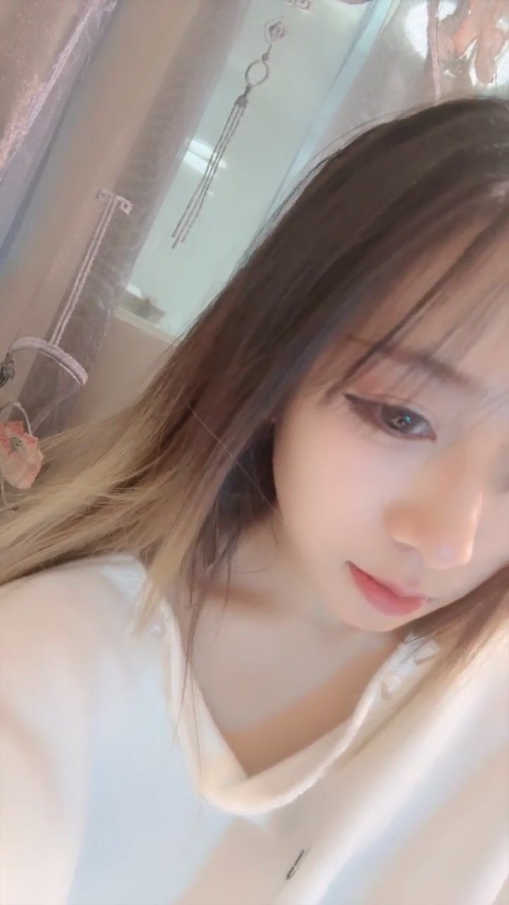 撸管推荐！小仙女下海 好漂亮【小铃铛】道具狂插~爽死了0