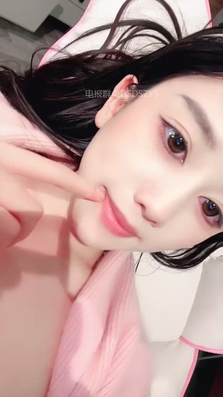 ♦️极品嫩妹【18岁昆明女模】12月1号-12月18号直播录播 顶级女模魔鬼身材8