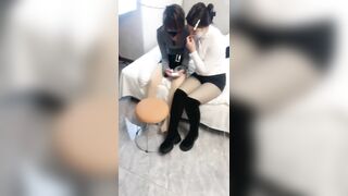 ♦️符文嫩妹【小师妹的蜜唇】巨乳蜜桃臀无套大力骑乘后入多人运动内射4