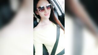 【露出勾引】：超骚女司机【不知天地】勾引乘客口交车震 野战 开房 超级骚，身材巨色，各种勾引乘客车震0