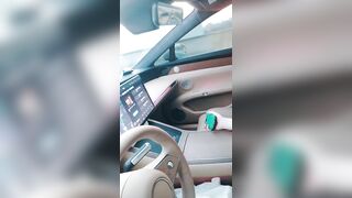 【露出勾引】：超骚女司机【不知天地】勾引乘客口交车震 野战 开房 超级骚，身材巨色，各种勾引乘客车震23