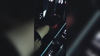 【露出勾引】：超骚女司机【不知天地】勾引乘客口交车震 野战 开房 超级骚，身材巨色，各种勾引乘客车震24