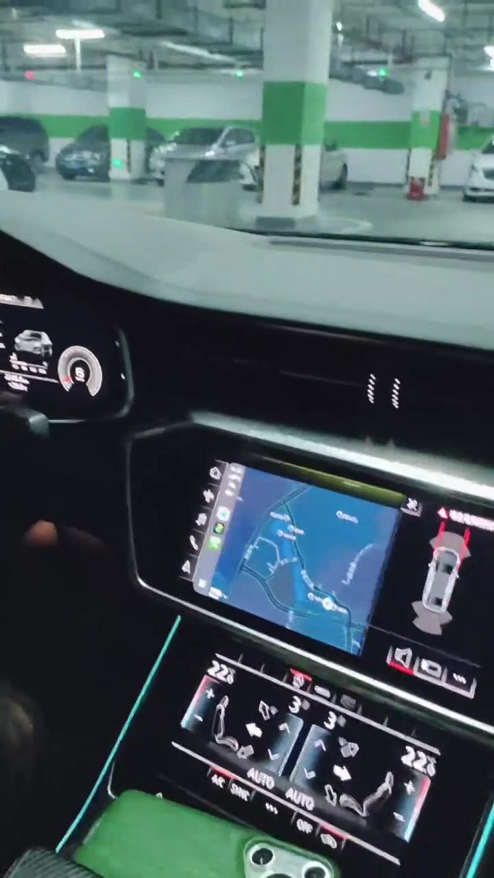 【露出勾引】：超骚女司机【不知天地】勾引乘客口交车震 野战 开房 超级骚，身材巨色，各种勾引乘客车震24