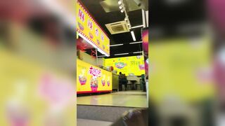 精品推荐 步行街拍抄底大神『KXCD』系列合集第15季20V 专挑年轻好看质量高的小姐姐--完结9