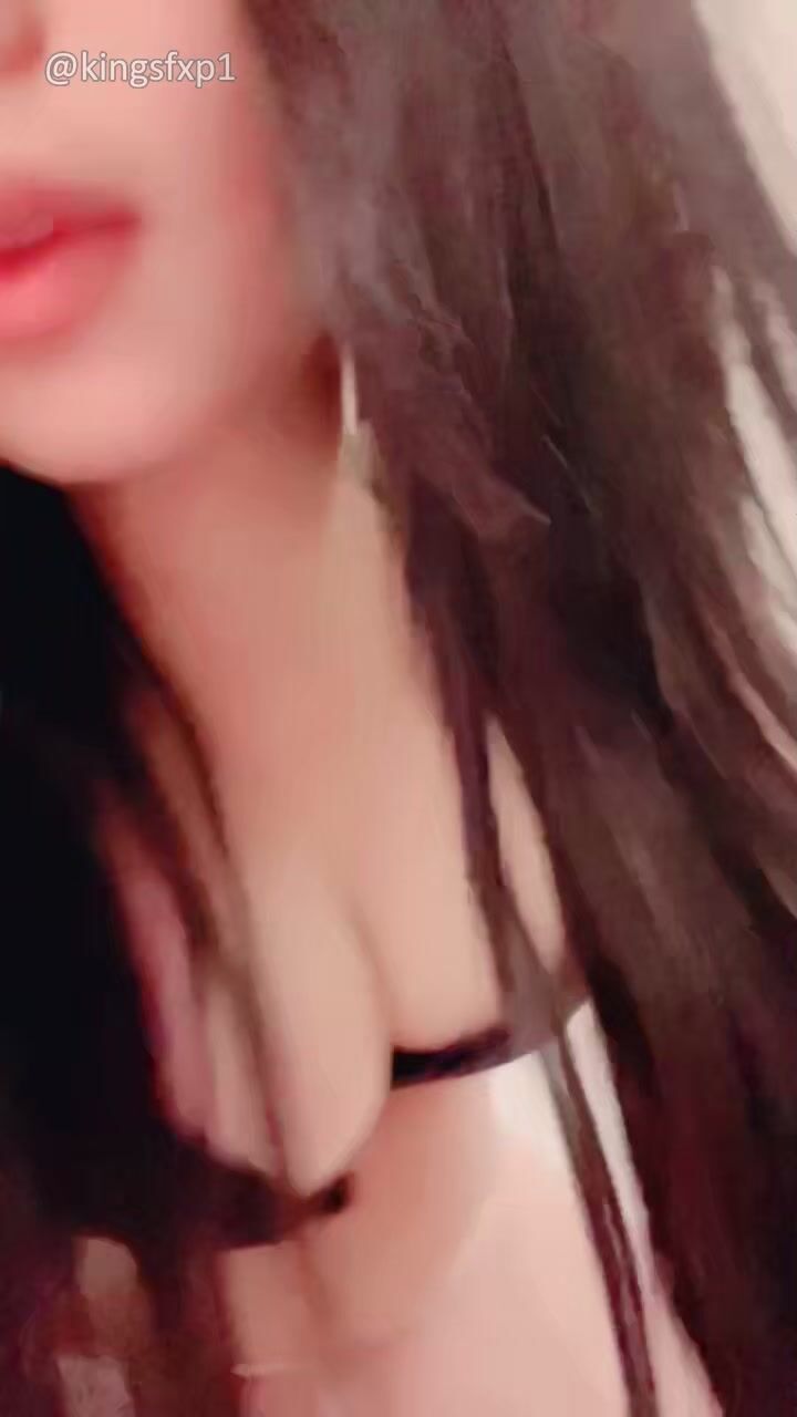 新人姐妹花 00后美女【表妹想吃】坚实奶子 极品好身材 奶子坚挺 苗条翘臀 道具互插自慰