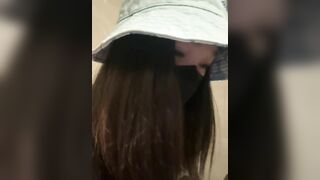 [户外露出】【xigua2002】直播在车库、酒吧、楼道、出租车、网吧露出自慰【合集】④6