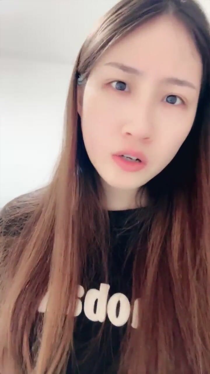 在读大学生娇嫩清纯校花【小灰灰呐】酒店约炮被调教无套操屄内射 吃鸡啪啪 真骚0