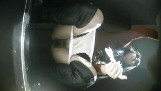 一月最新流出 夜总会酒吧绿光系列后拍小姐尿尿前蹲短裙高跟美女尿完不擦逼抖两下0