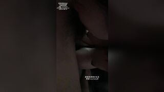 ✨苏州富二代「总华探长的小狗」邯郸社区工作者林淑芬，主动邀请野男人到他两的出租房里操逼+谈了四年的大型公司微胖女友酒店房间性爱记录