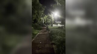 极限露出挑战_极品网红女神_小小星_野外全裸露出调教_野战潮喷淫水泛滥_玩的就是紧张刺激9