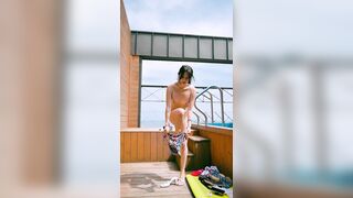 【户外露出】【jena】周末阳光明媚停车场露出打扫车内卫生不经意露出嫩逼餐厅露出00