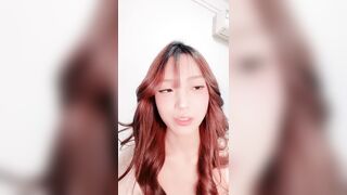 推荐 颜值小太妹【静静香】新人下海，大尺度掰逼展示，裸舞诱惑，为大哥提供情绪价值0