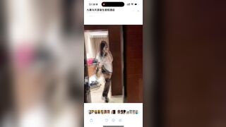 拜金露脸反差女大学生酒店约炮金主，剃光阴毛干起来才爽，啪啪啪阿黑颜伸舌头