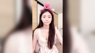 真正的校花来了【小佳宝】顶级小妮子 首场收费房.1