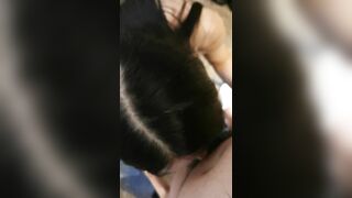 【户外露出】【嫂子爱露出】极品骚妇马路旁全裸露出自慰电动假鸡把电力全开使劲往逼里钻浓密逼毛清晰可见01