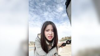 户外主播【qingqing-ss】高颜值长腿丝袜、公园、网吧大胆裸露自慰1