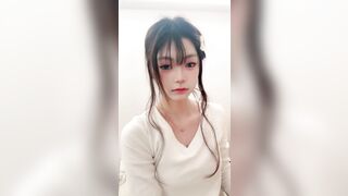【小佳宝】超甜校花 美乳粉逼 很是清纯 沐浴 手势舞 掰穴自慰1