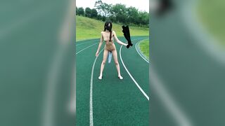 户外露出】【性感尤物】腰部以下全是腿 江苏某学校操场全裸露出 尤物操场被操户外露出啪啪强制口爆极其淫荡0