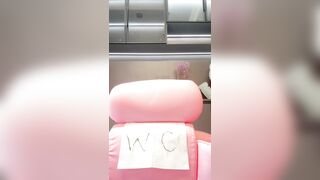 新人学生妹 热舞女神【黎巴啦呀】美乳挺胸~激情裸舞自慰喷水一字马跪地沐浴完美G奶热舞+自慰