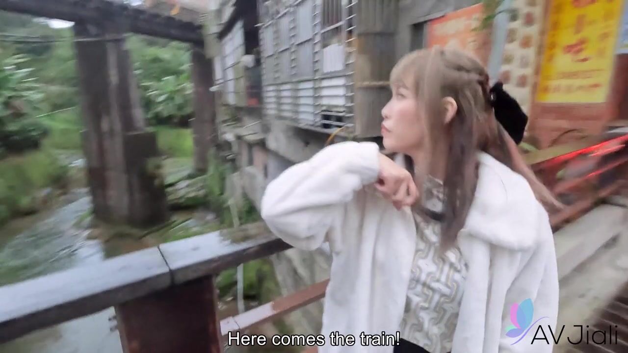 坏坏 AVJiali POV性爱约会淫荡坏女孩想要一根大香肠.