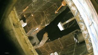 私房最新流出 夜总会酒吧全景厕拍各种黑丝高跟 美女如云 16 表情各异的妹子8