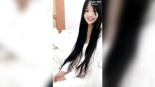 【水嫩宝宝】真实农村养鸡少女农村户外露出直播可爱内裤别跳蛋在院子里直播勾引农村大爷舔B①