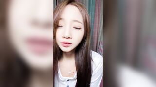 校园美女【符真】白月光女神 甜美尤物 白皙酥胸 近距特写 跳蛋狂震流白浆