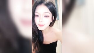 神似明星章若楠简直美呆【兜兜】对镜扇耳光吐舌头搔首弄姿特写粉穴骚水泛滥太欠干了真是反差至极骚死了 2