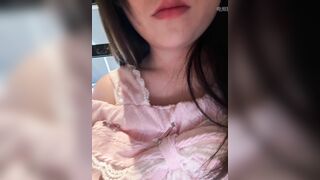 女大露出【Xixi-Gala】清纯样貌女大学生 私下兼职黄播 户外公园 咖啡厅 真实漏出