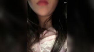 女大露出【Xixi-Gala】清纯样貌女大学生 私下兼职黄播 户外公园 咖啡厅 真实漏出1