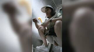 【经典厕拍】师范大学厕所偷拍青春靓丽的小姐姐们01