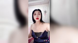 快手【河北冰姐】170高大长腿御姐 露点首次插B自慰B特写