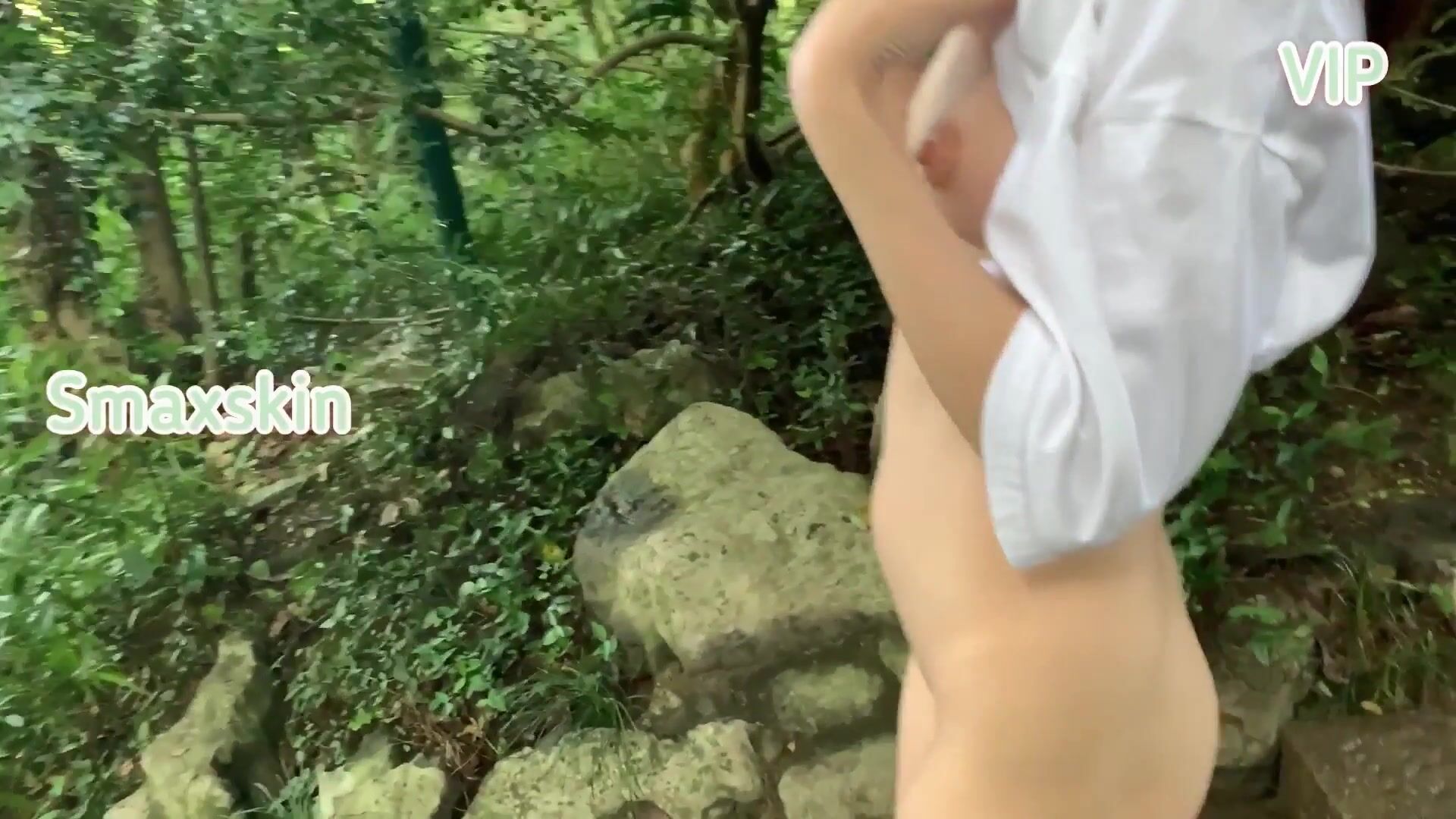 【Smaxskin】推特戶外露出女神 戶外公共場所露出3