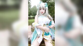 抖音高颜萌妹【兔康康】大尺度定制室内室外自慰尿尿9