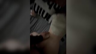 多毛高冷嫩妹和男友的露脸性爱自拍，JK裙萝莉鞋脸穴同框，年轻人肏的激情6