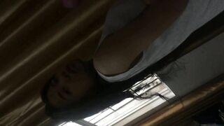 《台湾情侣泄密》大三学妹和男友啪啪被有心人恶意曝光01