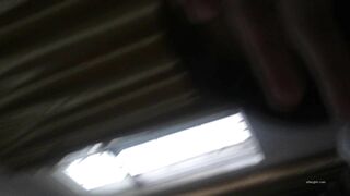 《台湾情侣泄密》大三学妹和男友啪啪被有心人恶意曝光01